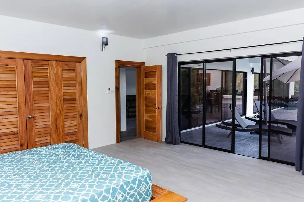 Saba Villa - New!! $1M Piton & Ocean Views!! Soufriere Saint Lucia
